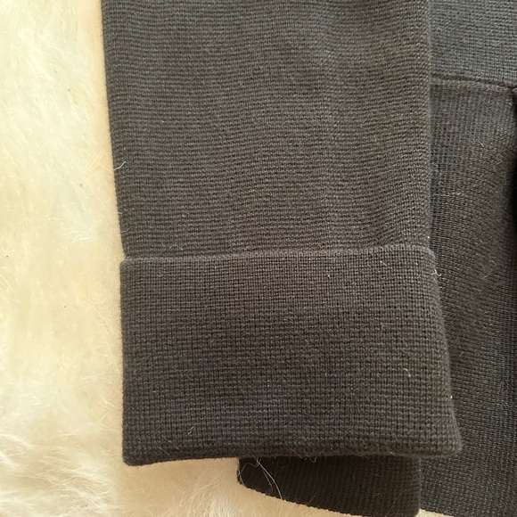 LOFT - Soft Knit Blazer - Picture 5 of 9